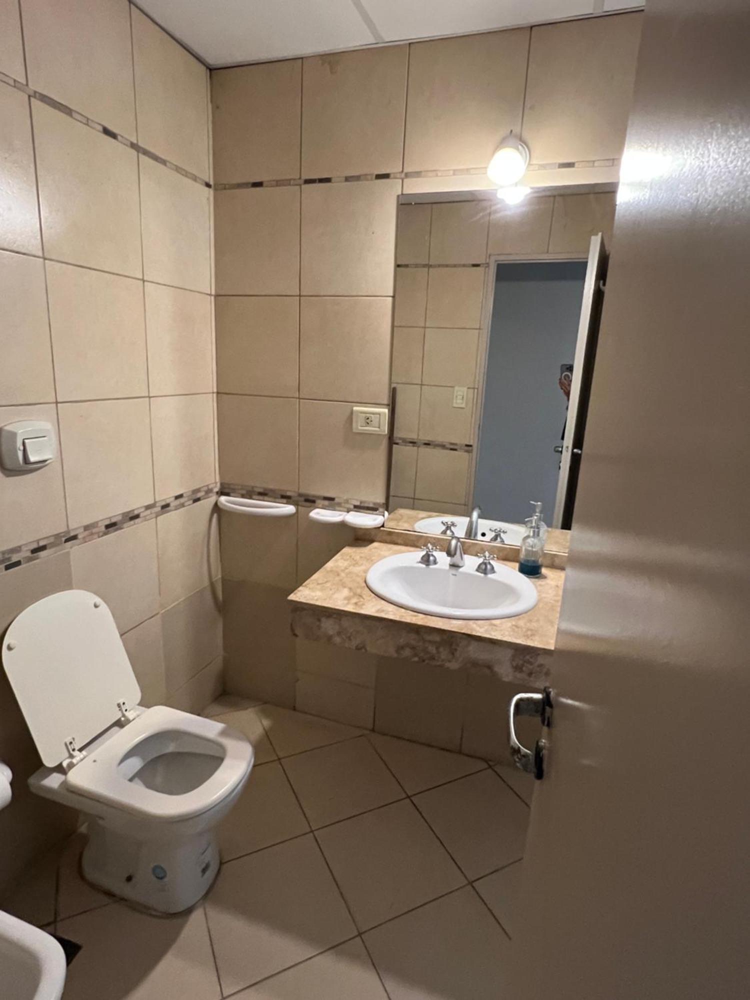 Апартаменти Departamento 2 Temporario Centro Con Garage Коррієнтес Екстер'єр фото