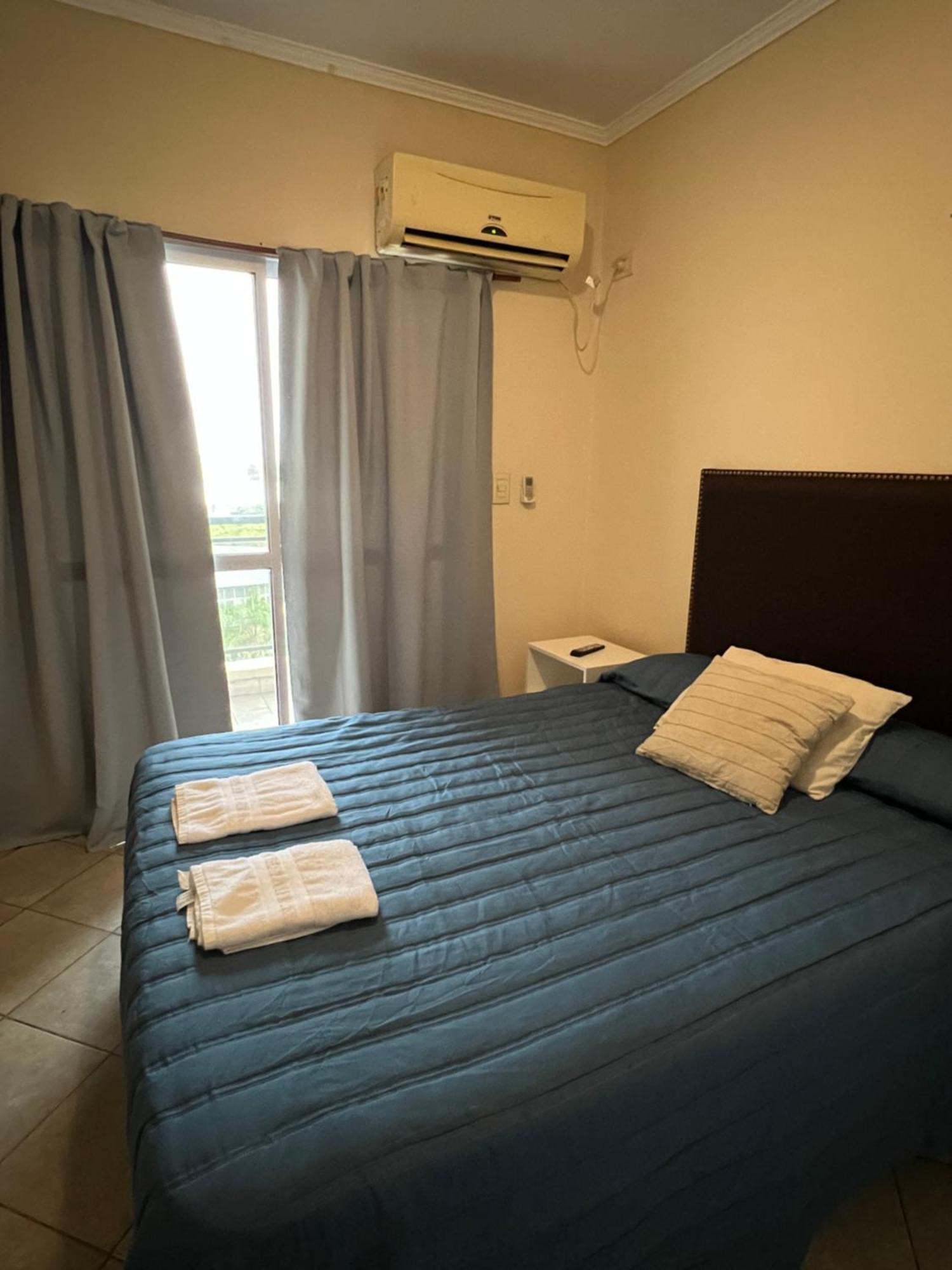 Апартаменти Departamento 2 Temporario Centro Con Garage Коррієнтес Екстер'єр фото